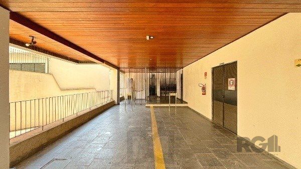 Apartamento de 200m², 4 quartos, 1 suíte e 4 vagas – Moinhos de Vento — foto 46