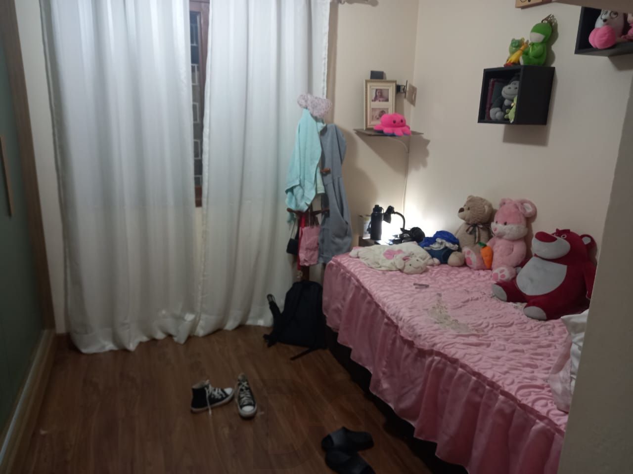 Excelente casa localzada ma Rua Santo Camaratto com 4 D e 1 suite — foto 13