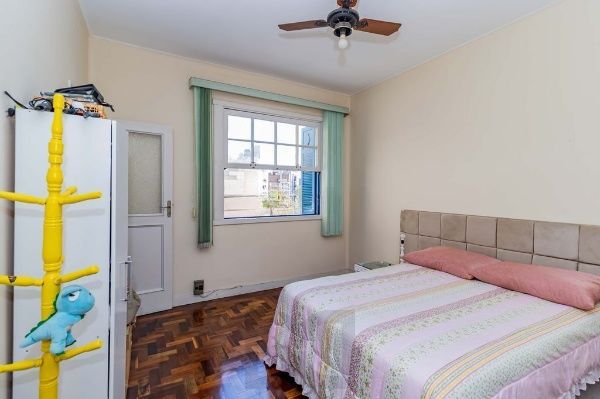 Vende-se apartamento com 2 quartos, sacada e 1 vaga – 113 m² – Moinhos de Vento — foto 20