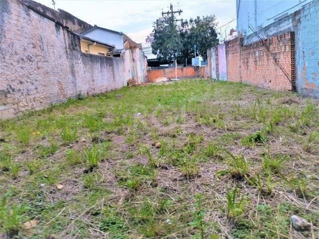 Terreno para Venda - 201.82m², 0 dormitórios, Menino Deus — foto 2