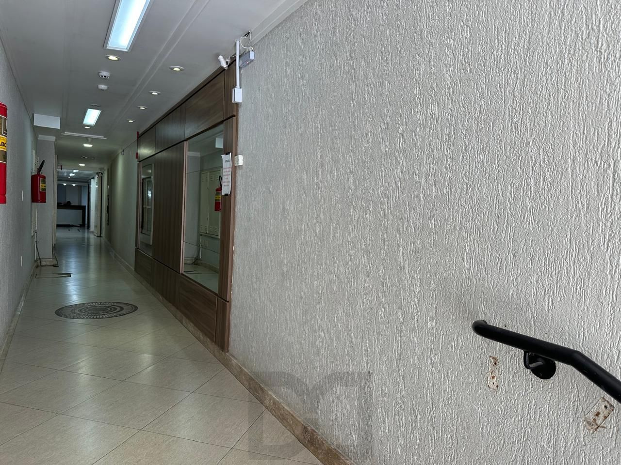 Vende-se sala comercial com 32,1m² – Centro Histórico — foto 11