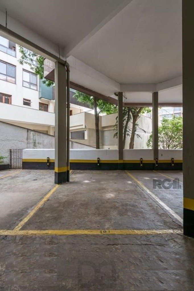 Vende-se luxuoso apartamento 3 quartos com suíte, com dependência completa, 2 vagas cobertas, próximo da Encol - 204m² - Bela Vista — foto 28