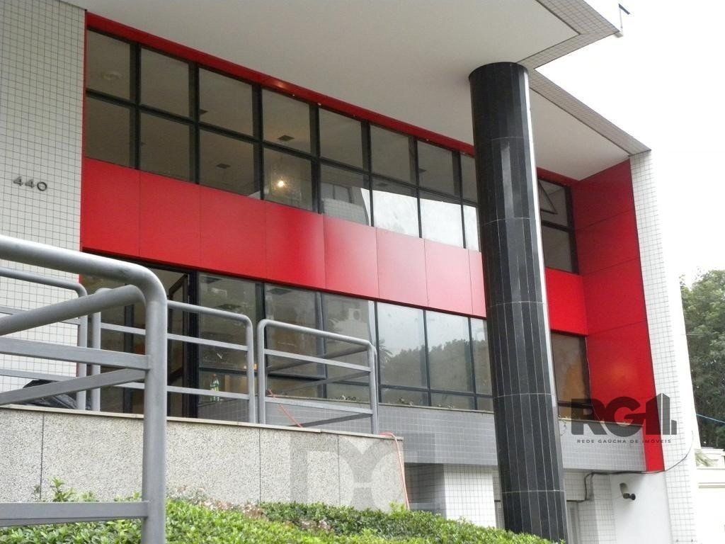 Loja com 113m² de área privativa no Bairro Três Figueiras — foto 1