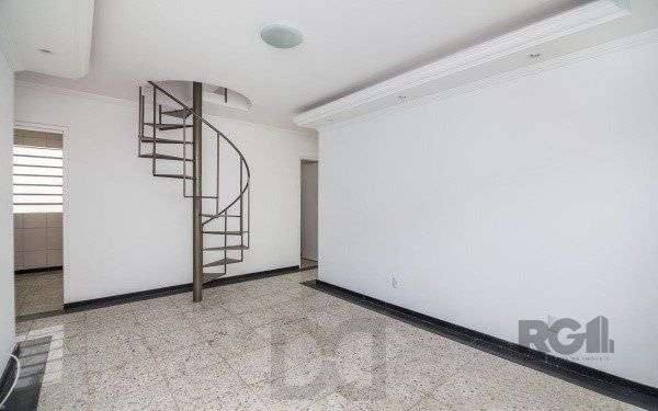 Vende-se bela cobertura de 122m², 2 quartos 2 vagas, desocupado - Auxiliadora — foto 17
