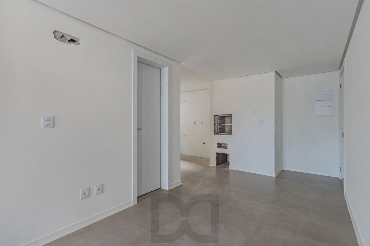 Vende-se apartamento com 1 quarto, 44,9 m² e 1 vaga – Petrópolis — foto 4