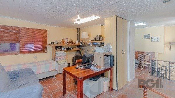 Vende-se excelente cobertura 2 quartos com suíte, 3 vagas de garagem com 156m² no Petrópolis — foto 13