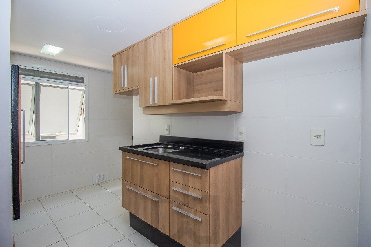 Apartamento com 70m², 2 dormitórios, 1 suíte, 1 vaga no bairro Higienópolis em Porto Alegre — foto 5