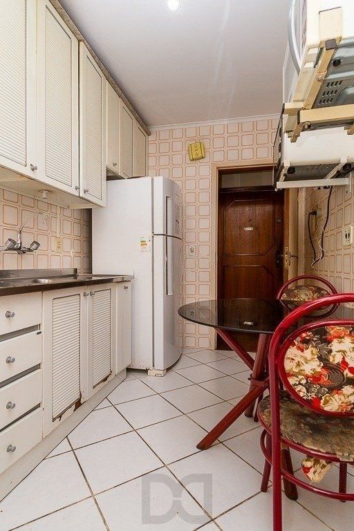 Apartamento 2 dormitórios, 84 m², 2 banheiros no Bairro Petrópolis em Porto Alegre — foto 7