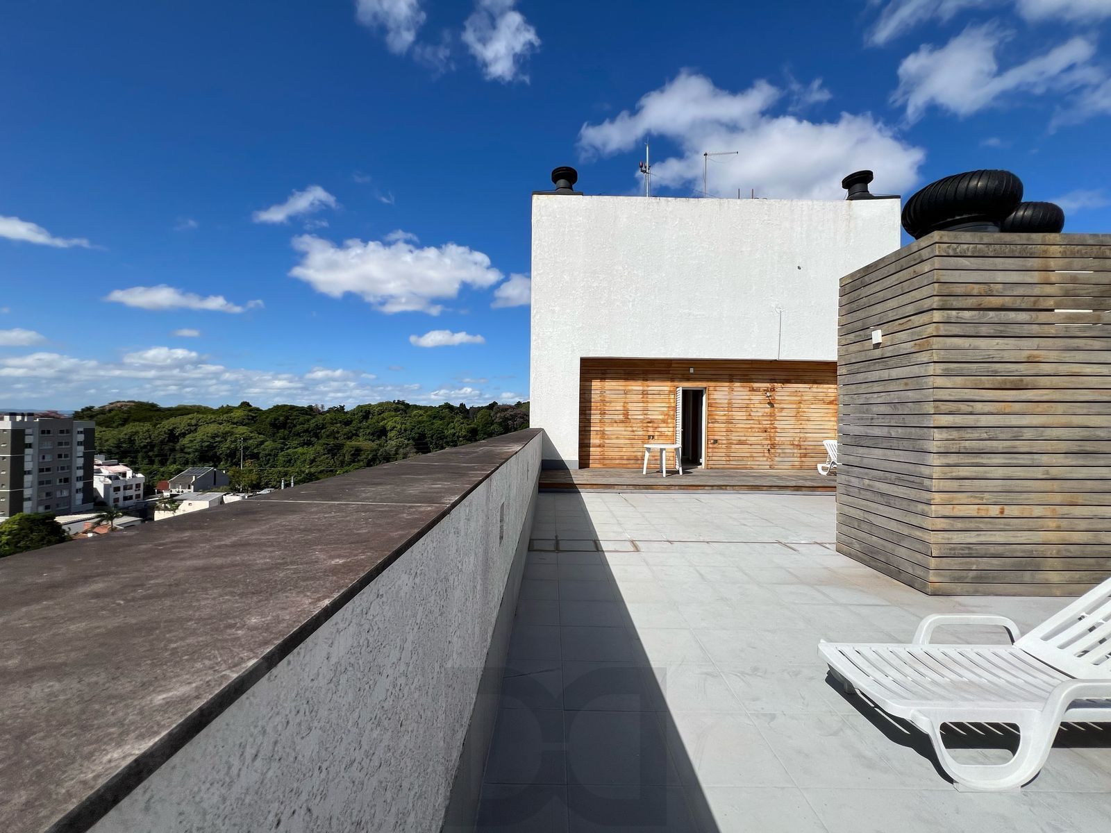 Apartamento 2 dormitórios a venda em localização privilegiada em Porto Alegre — foto 16