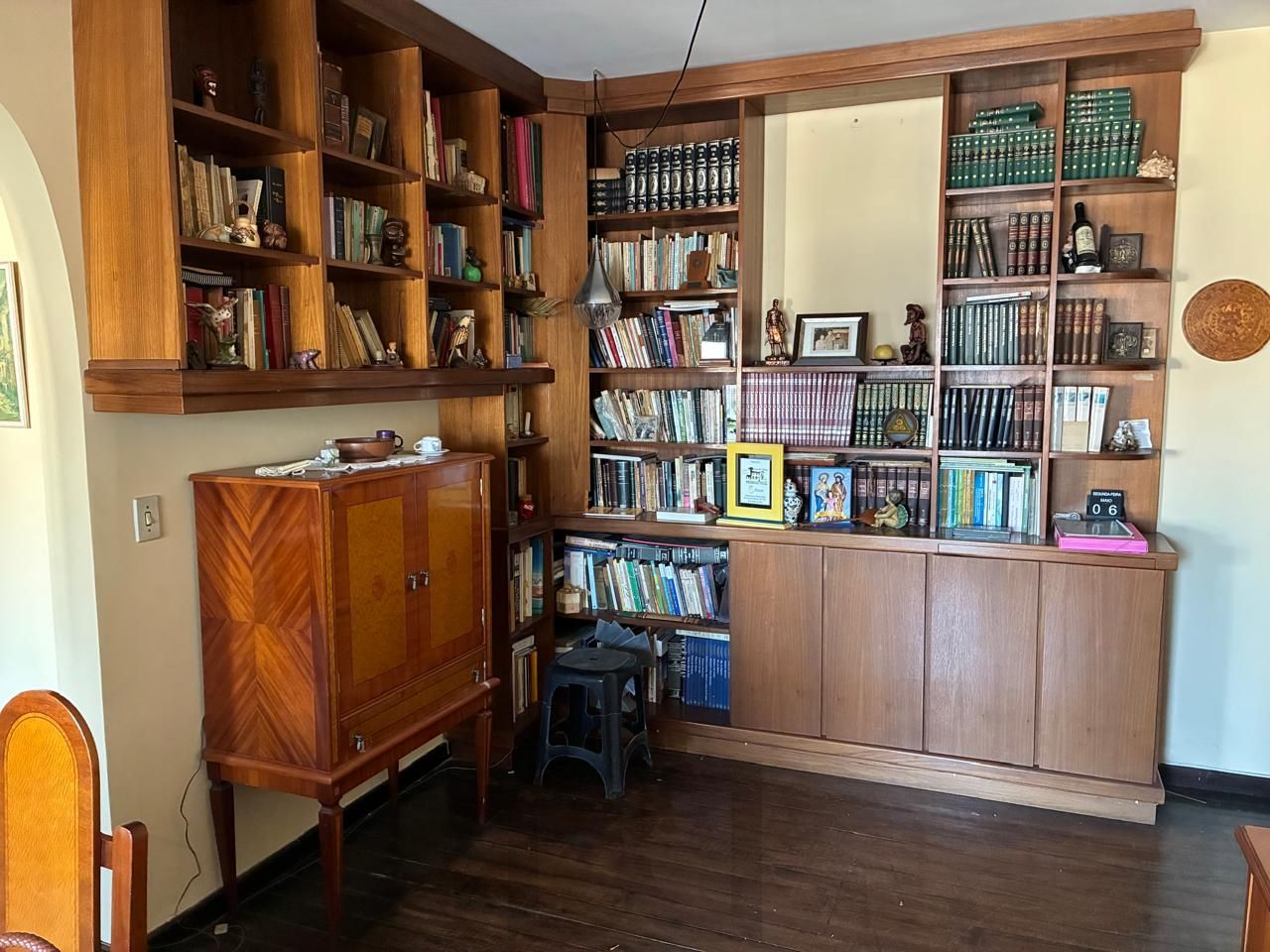 Apartamento de 3 Dormitórios localizado no bairro Petrópolis — foto 5