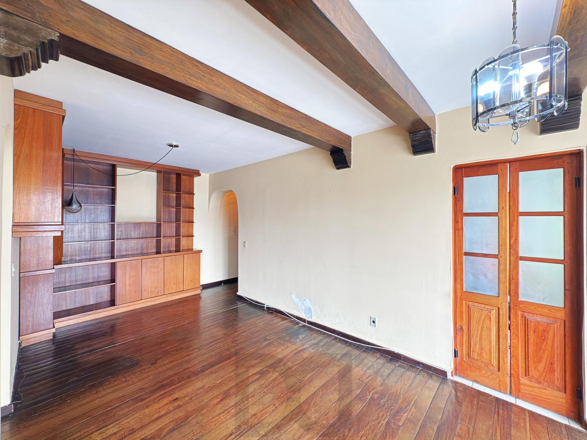 Apartamento de 3 Dormitórios localizado no bairro Petrópolis — foto 4
