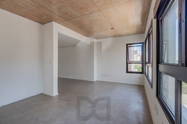 Vende-se apartamento com 1 quarto, 44,9 m² e 1 vaga – Petrópolis — foto 3