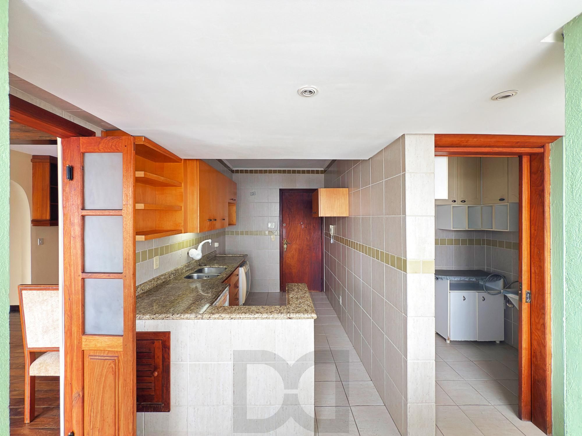 Apartamento de 3 Dormitórios localizado no bairro Petrópolis — foto 19