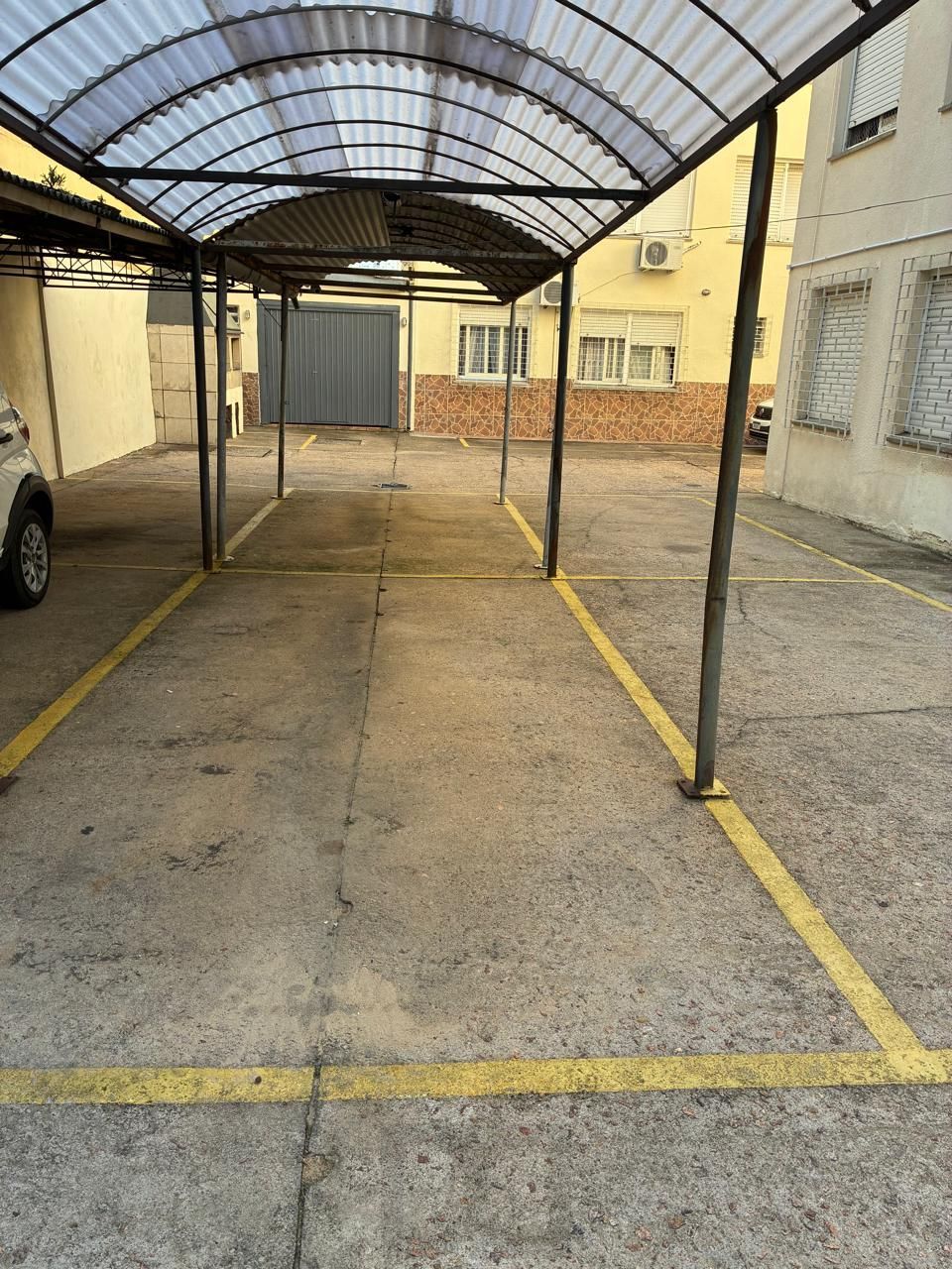 Vende-se apartamento com 2 quartos, e 1 vaga – Passo da Areia — foto 13