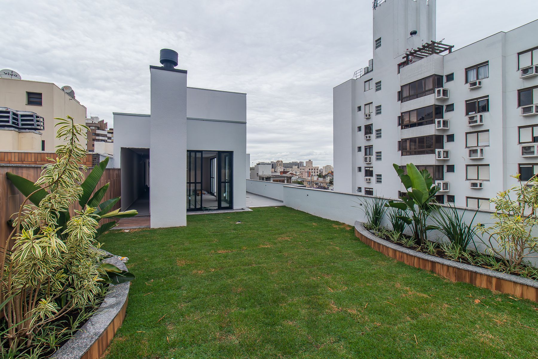 Vende-se apartamento com 2 quartos (1 suíte), 69,37m² e 1 vaga - Bela Vista — foto 16