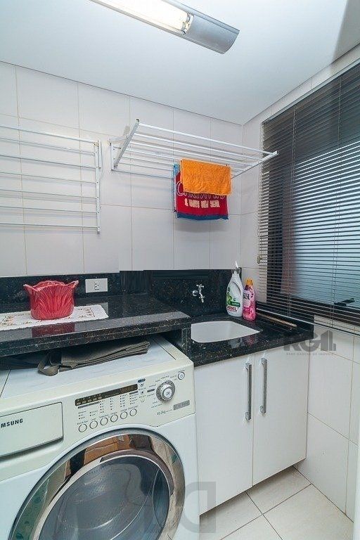 Apartamento 3 dormitórios, 1 suíte, 2 vagas de garagem no Bairro Bela Vista. — foto 13