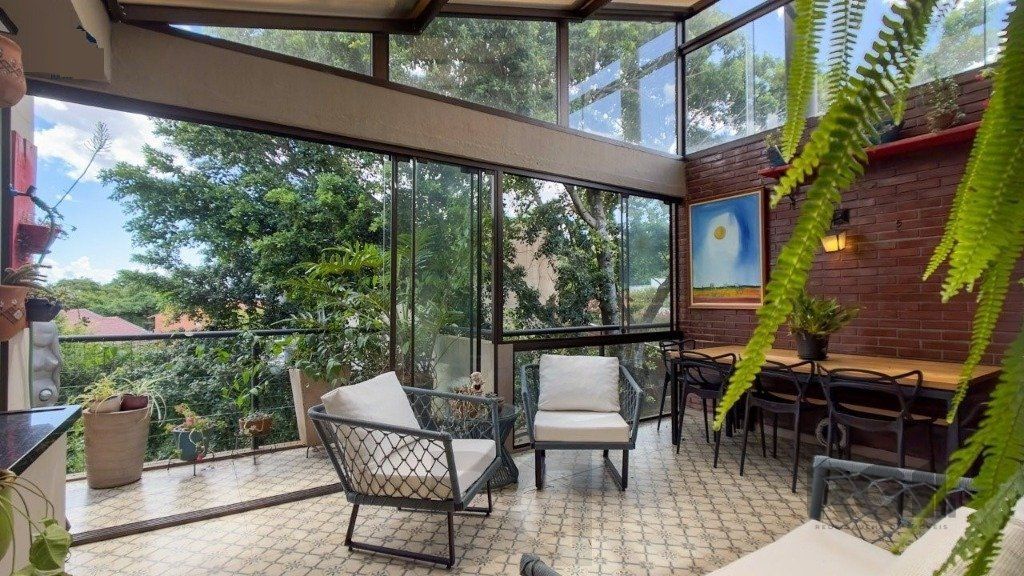 Vende-se ampla casa em condomínio com 3 dorm sendo 2 suítes, com 2 vagas e terraço - 200m² - Vila Assunção — foto 2
