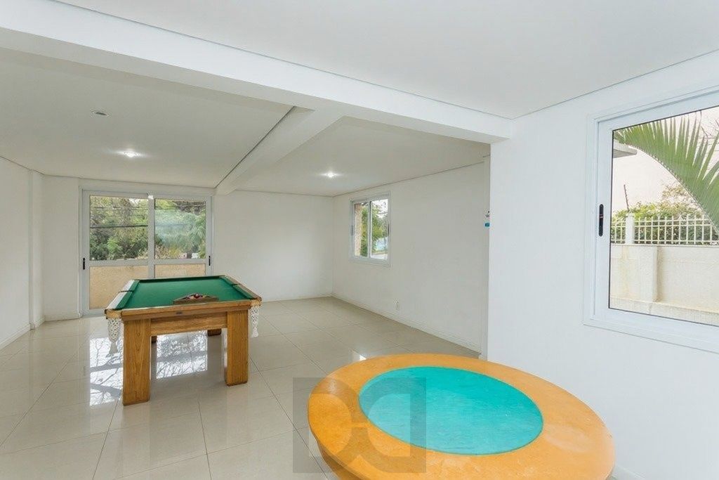 Vende-se apartamento com 2 quartos (1 suíte), 55m² e 2 vagas – Petrópolis — foto 20