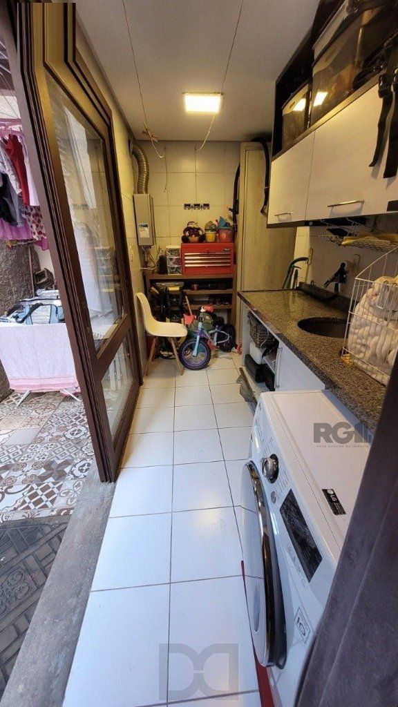 Vende-se ampla casa em condomínio com 3 dorm sendo 2 suítes, com 2 vagas e terraço - 200m² - Vila Assunção — foto 28