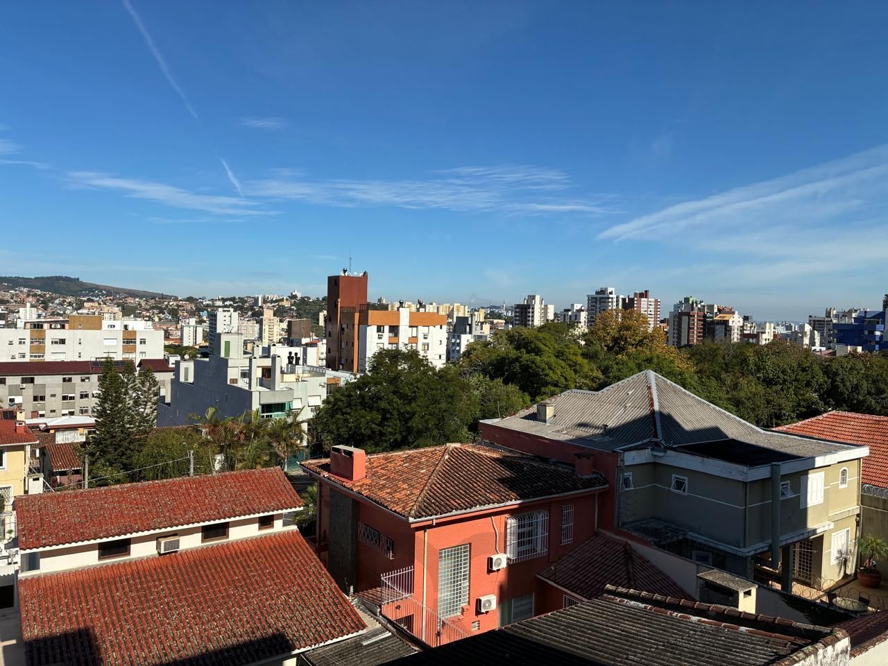 Apartamento de 3 Dormitórios localizado no bairro Petrópolis — foto 10