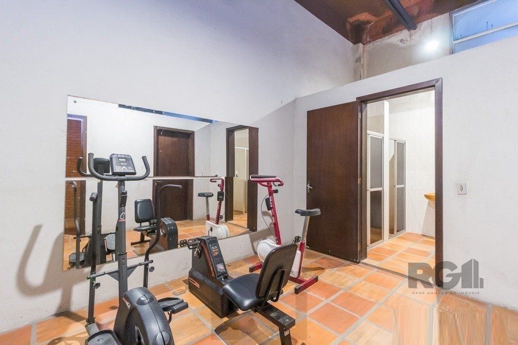 Vende-se amplo apartamento 3 quartos c/ suíte, 2 vagas, living com sacada e vista - 139m² - Auxiliadora — foto 39