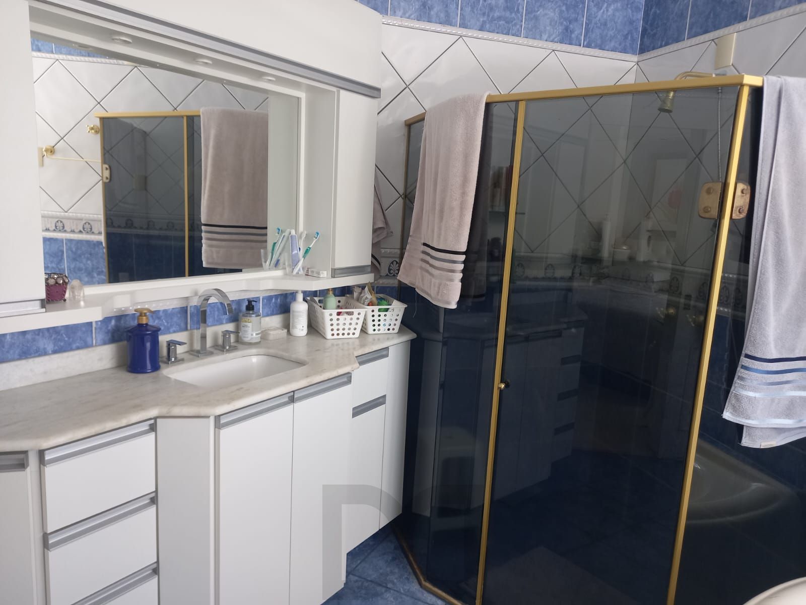 Vende-se sobrado com 5 quartos (3 suítes), 428m² e 3 vagas – Alto Petrópolis — foto 24