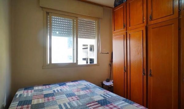 Vende-se apartamento com 2 quartos, e 1 vaga – Passo da Areia — foto 6