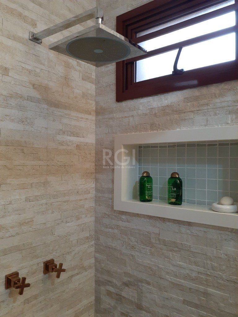 Casa 3 dormitórios, 2 suítes, 4 vagas, 257,52 m² de área privativa, no Bairro Ipanema — foto 24