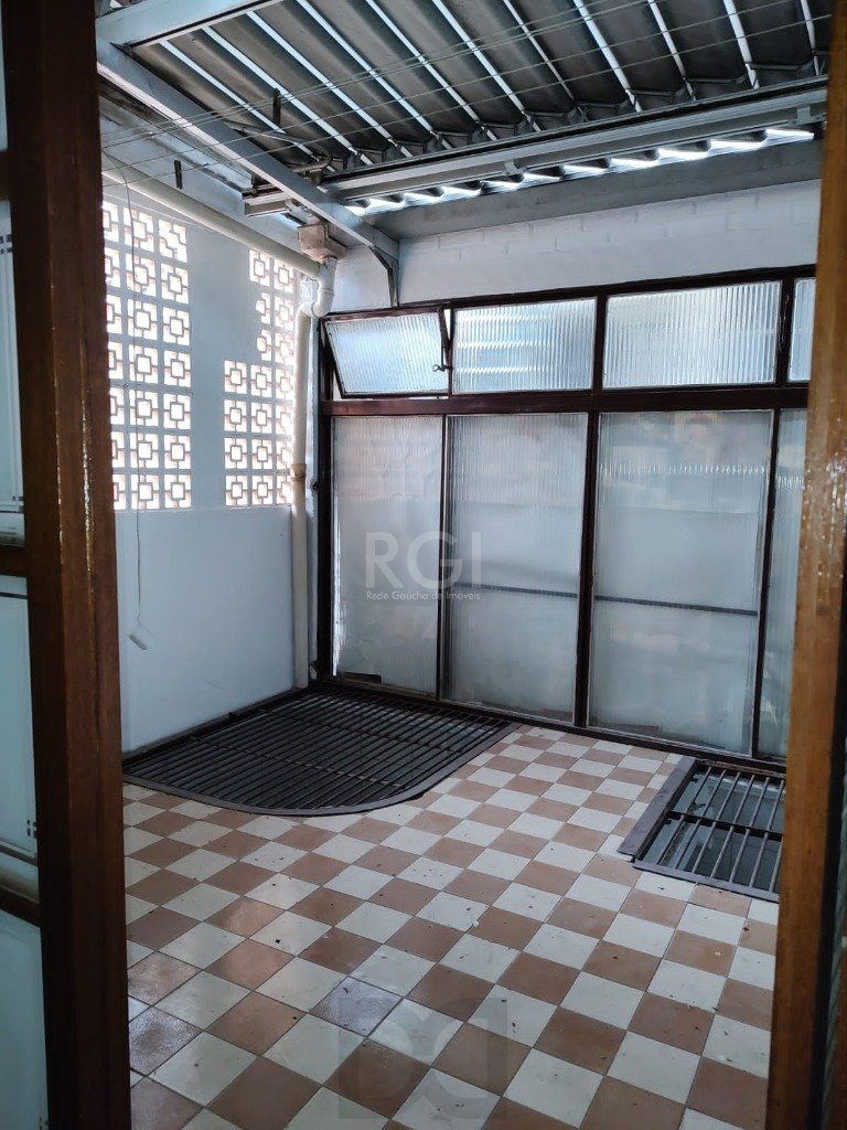 Casa para Venda - 98m², 2 dormitórios, 2 vagas - Alto Petrópolis — foto 7
