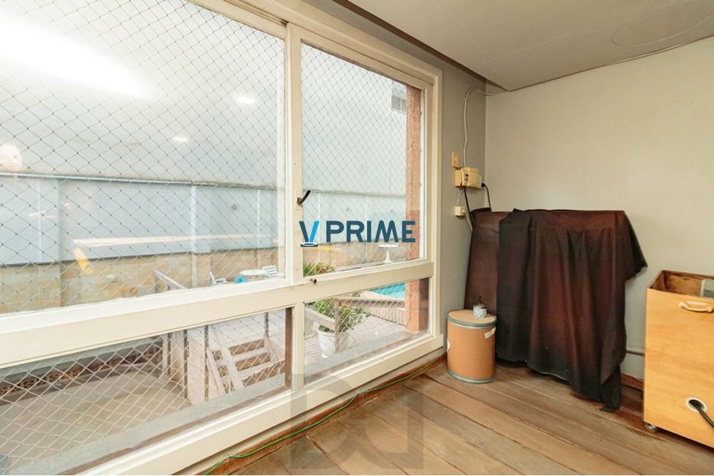 Apartamento na Rua Miguel Tostes em Porto Alegre — foto 25