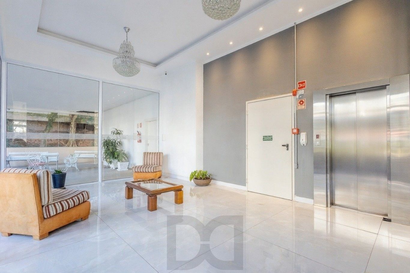 Vende-se apartamento com 3 quartos (1 suíte), 122 m² e 1 vaga – Petrópolis — foto 19