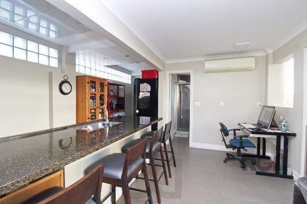 Bela cobertura 2 quartos com suíte e vaga coberta, sacada e piscina - 123m² - Bairro Petrópolis — foto 19