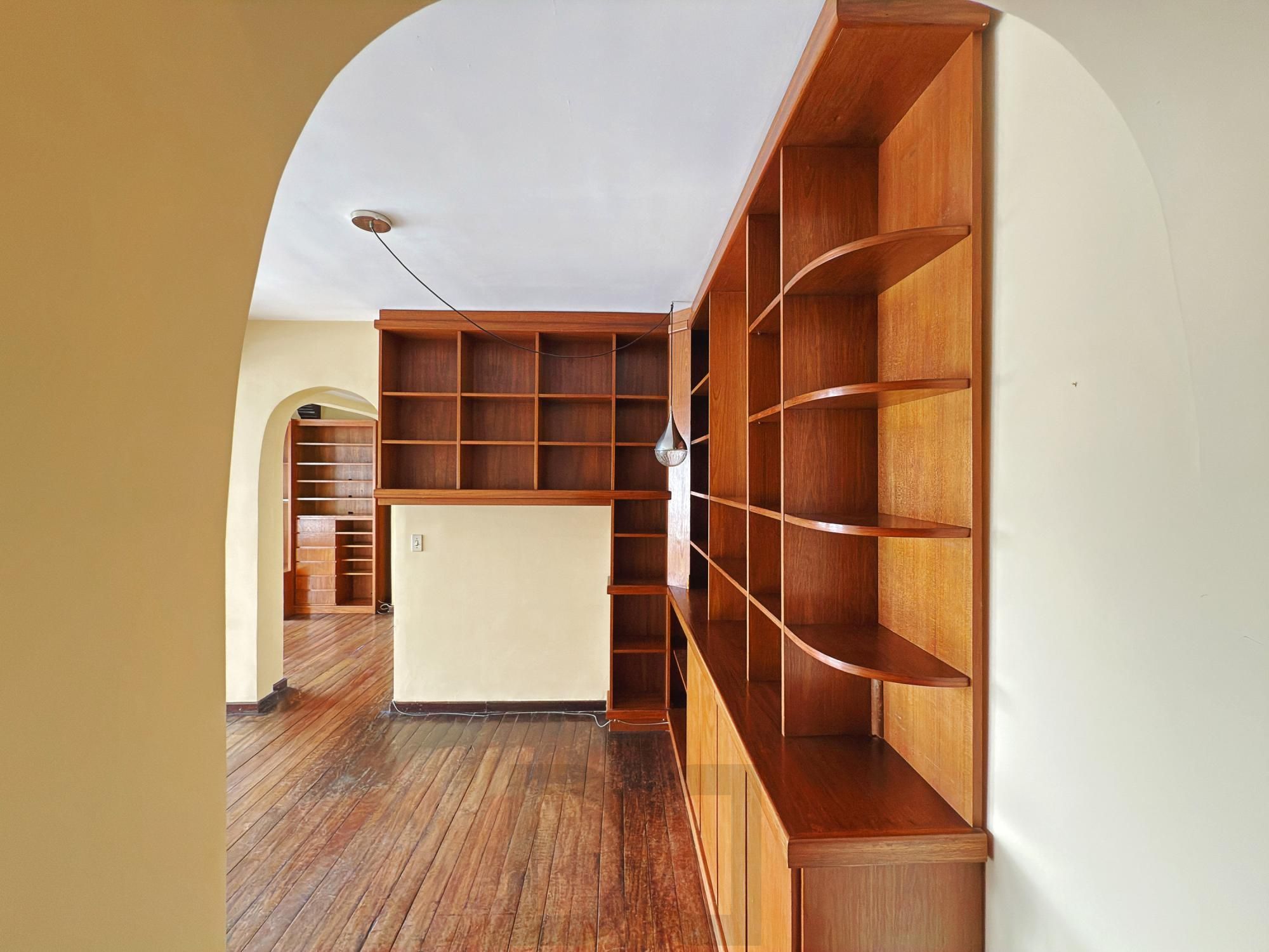 Apartamento de 3 Dormitórios localizado no bairro Petrópolis — foto 6
