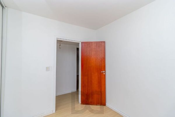 Vende-se apartamento com 3 quartos( 1 suíte), 112m² e 3 vagas - Rio Branco — foto 9