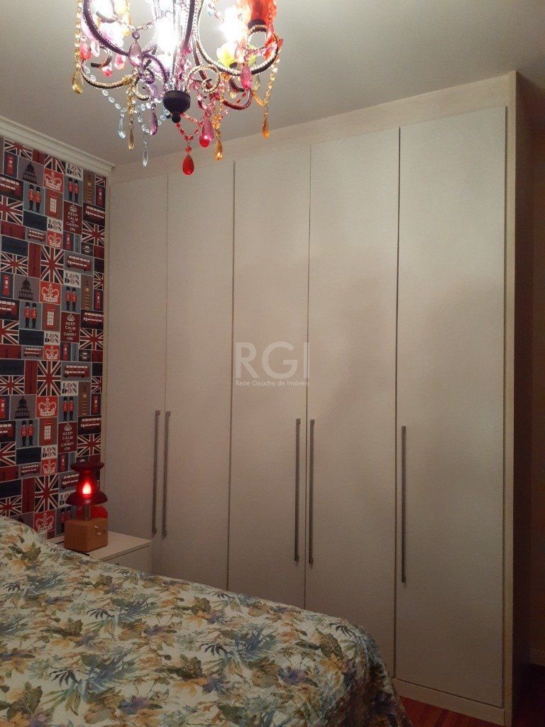 Casa 3 dormitórios, 2 suítes, 4 vagas, 257,52 m² de área privativa, no Bairro Ipanema — foto 10