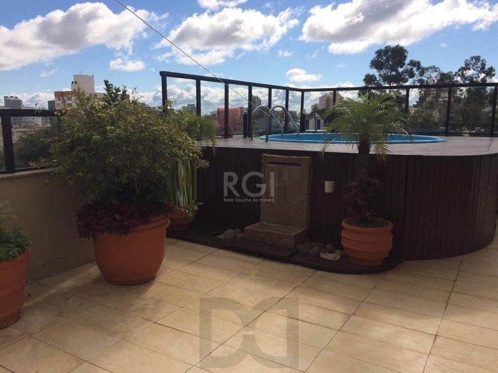 Cobertura para Venda - 248m², 3 dormitórios, sendo 1 suites, 2 vagas - Mont Serrat — foto 1