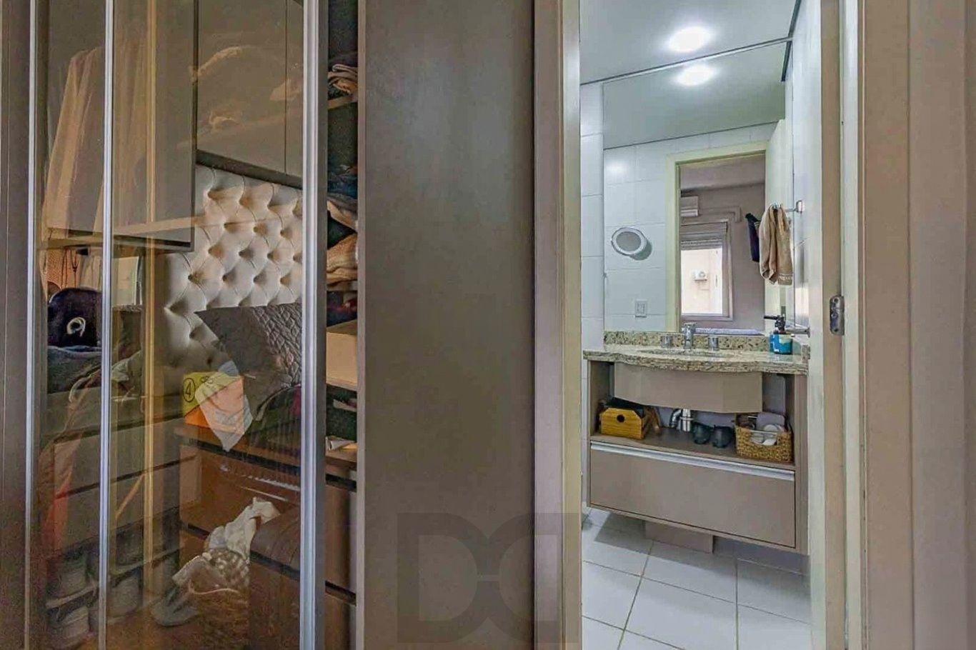 Vende-se apartamento com 2 quartos (1 suíte), 55m² e 2 vagas – Petrópolis — foto 11