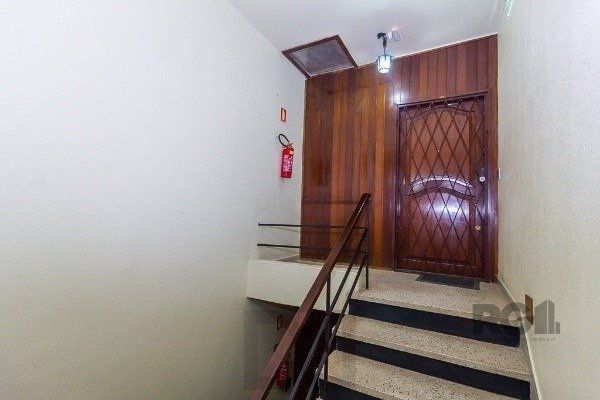 Cobertura para Venda - 100.94m², 3 dormitórios, sendo 1 suites, 2 vagas - Petrópolis — foto 25