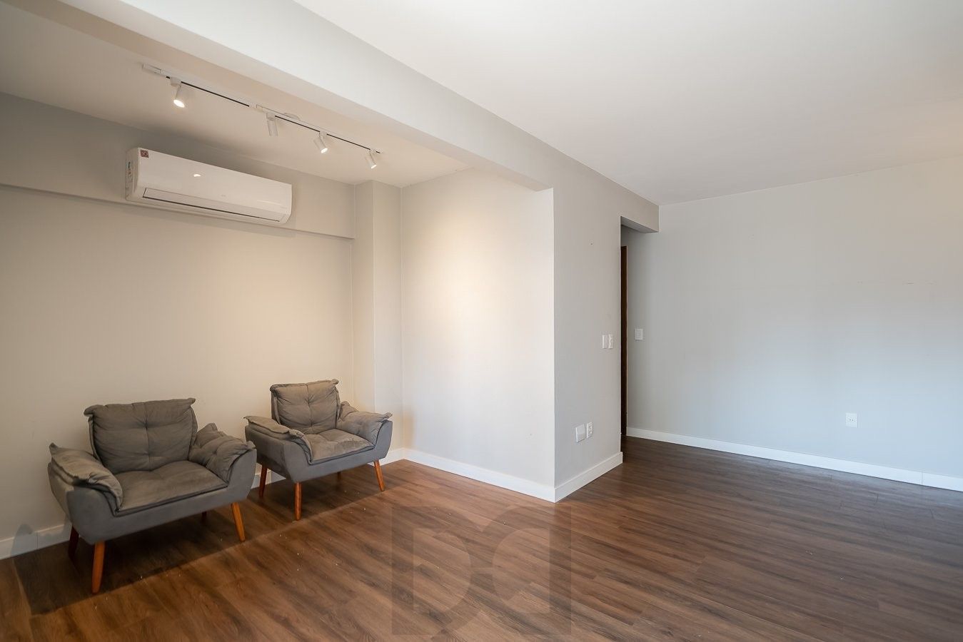 Apartamento 2 dormitórios com suíte à venda próximo a Encol — foto 8