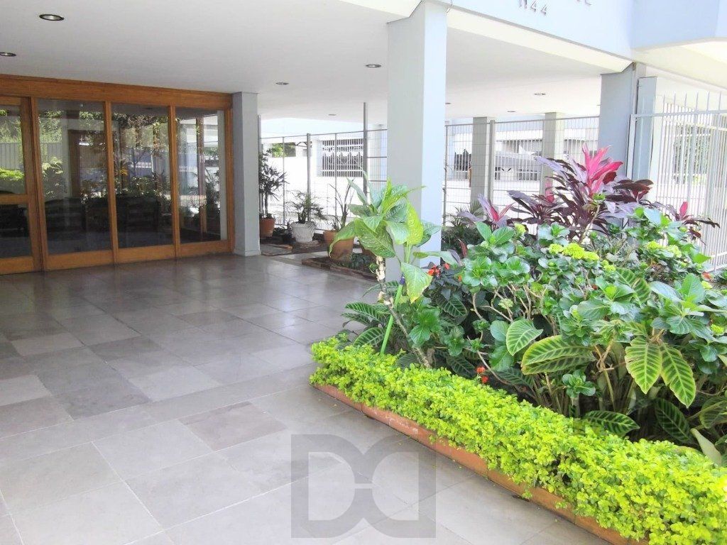 Apartamento 2 dormitórios, 1 suíte, 1 vaga - 90m² de área privativa no Bairro Mont Serrat — foto 20