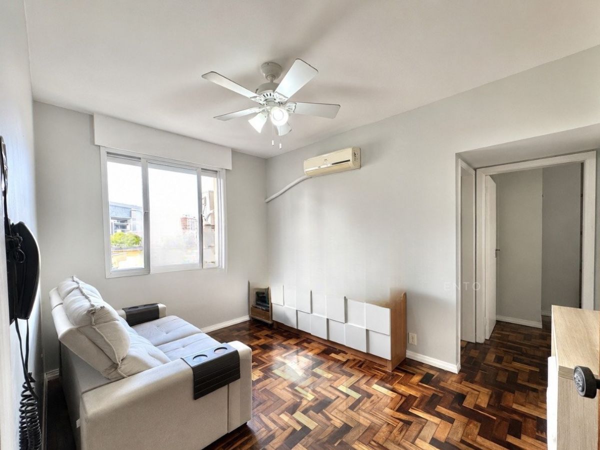 Vende-se apartamento com 2 quartos, 2 vagas – Passo da Areia — foto 1