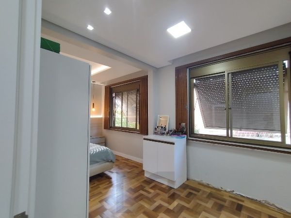 Vende-se apartamento reformado com 2 dormitórios (1 suíte) - 75 m² - Jardim Botânico — foto 11