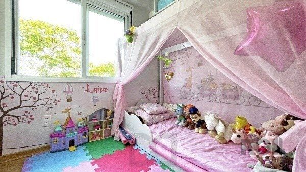 Apartamento de 2 dormitórios, 1 suíte e 1 vaga de garagem coberta e escriturada no bairro Floresta — foto 11