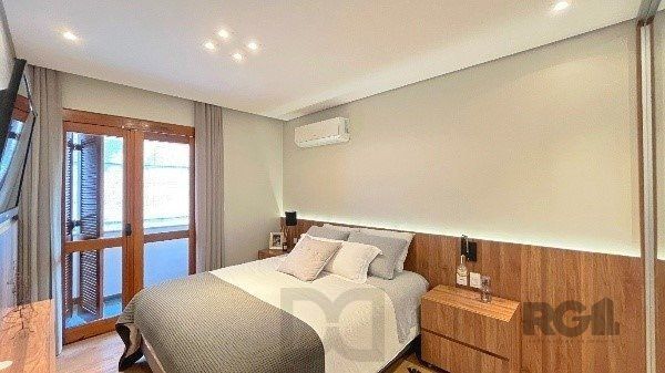 Apartamento de 200m², 4 quartos, 1 suíte e 4 vagas – Moinhos de Vento — foto 28