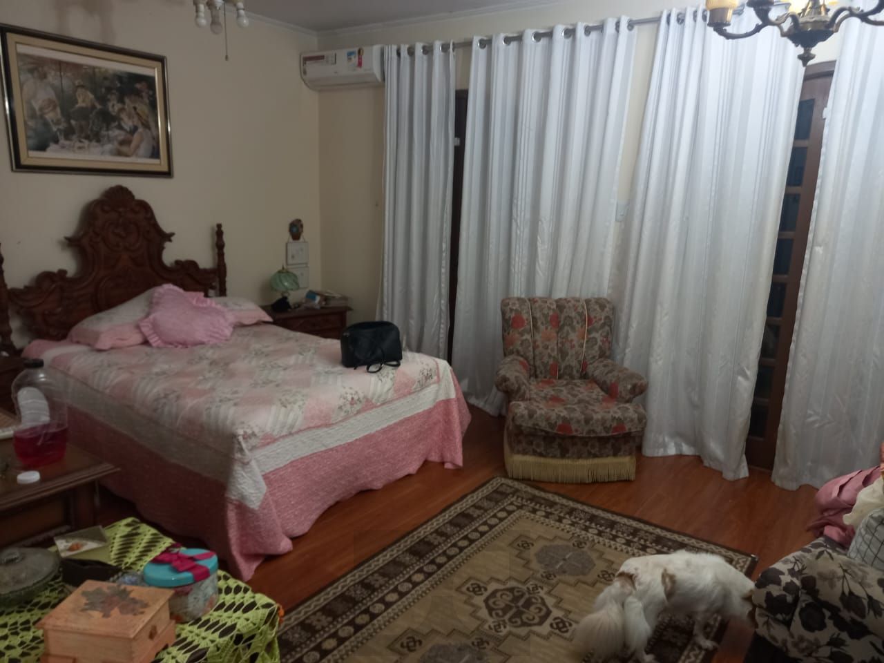 Excelente casa localzada ma Rua Santo Camaratto com 4 D e 1 suite — foto 16