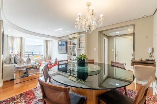 Vende-se apartamento com 3 quartos (1 suíte), 123m² e 2 vagas – Auxiliadora — foto 1