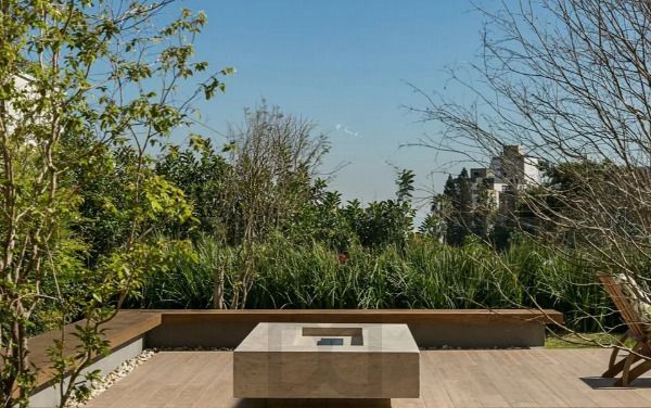 Vende-se amplo apartamento com 3 suítes, 126m² e 2 vagas - Petrópolis — foto 43