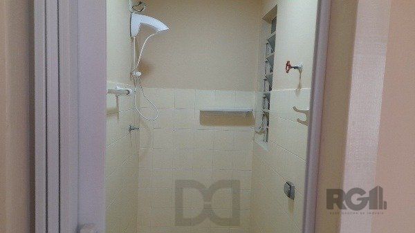 Vende-se belo Studio reformado próximo a Santa Casa, sol da manhã em andar alto - 31m² - Centro Histórico — foto 8