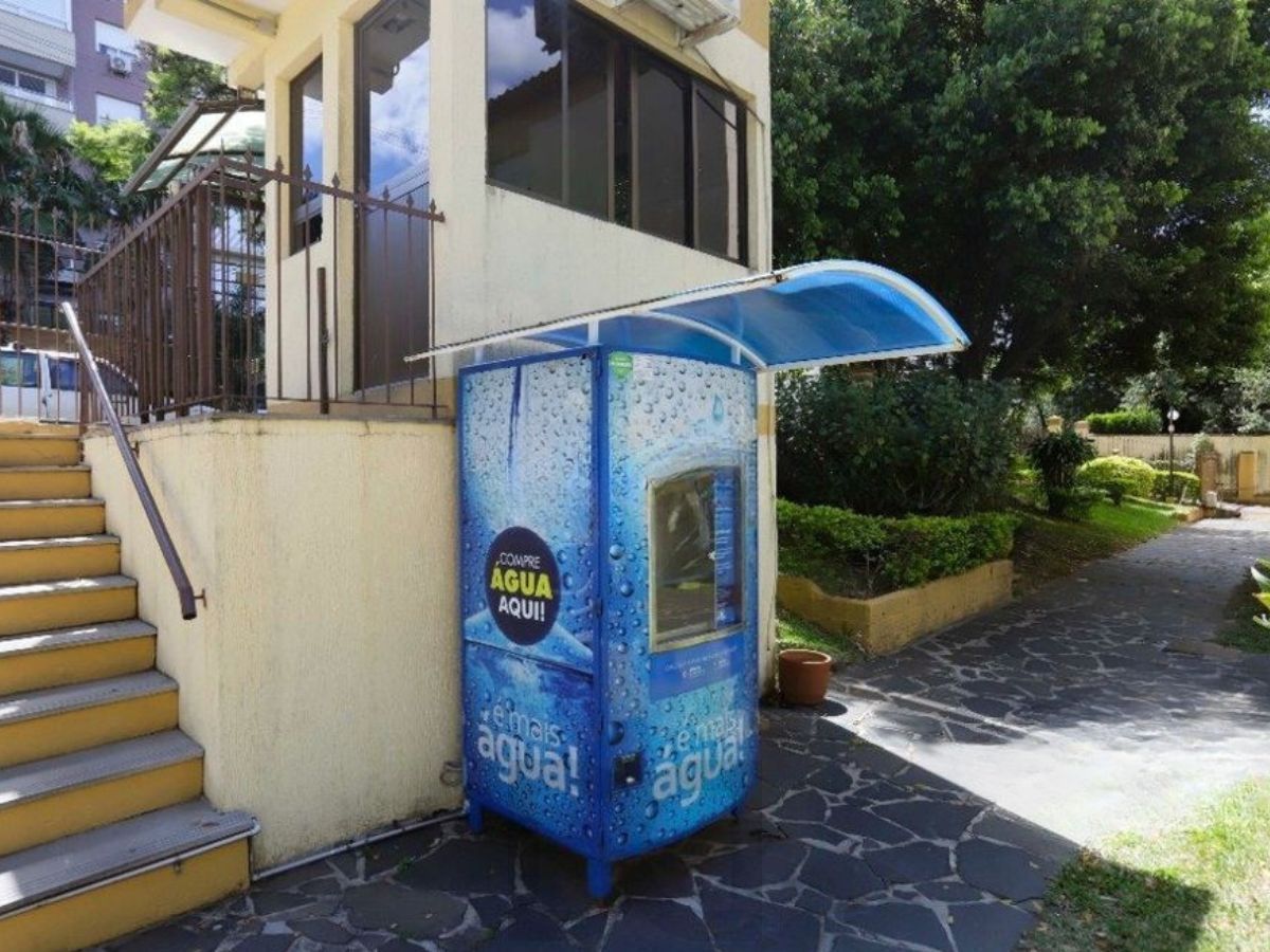 Vende-se apartamento com 2 quartos, 2 vagas – Passo da Areia — foto 11
