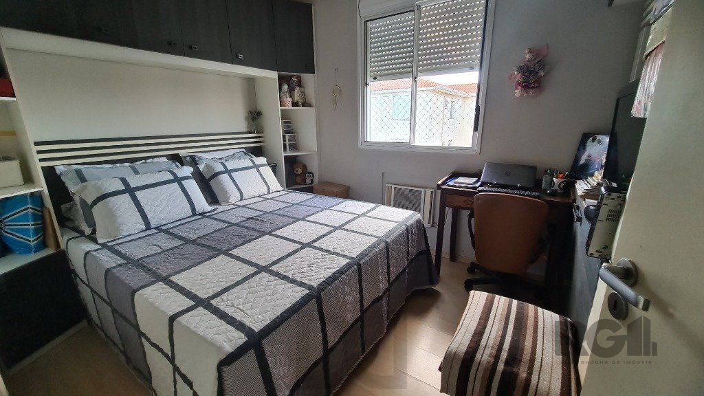 Vende-se apartamento 3 dorm 2 vagas - Bairro Morro Santana — foto 13